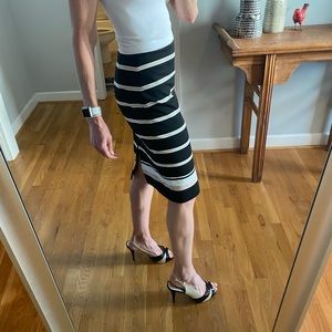White House Black Market pencil skirt